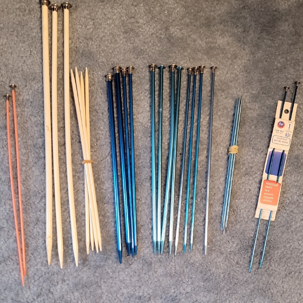 Assorted Knitting Needles Set